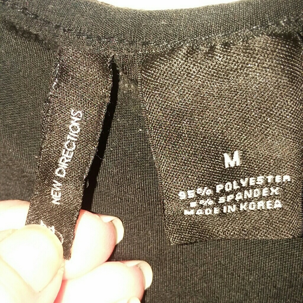 Blouse - Picture 2 of 3